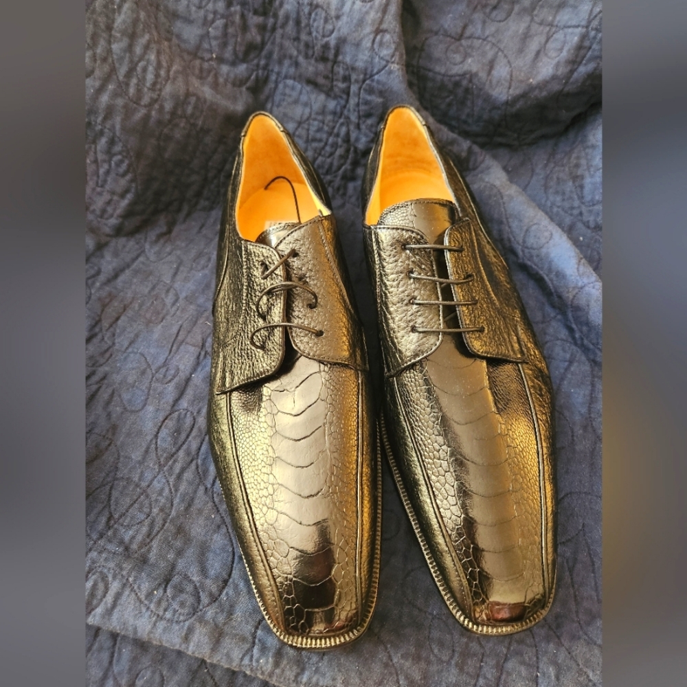 Moreschi Black Oxfords (13)